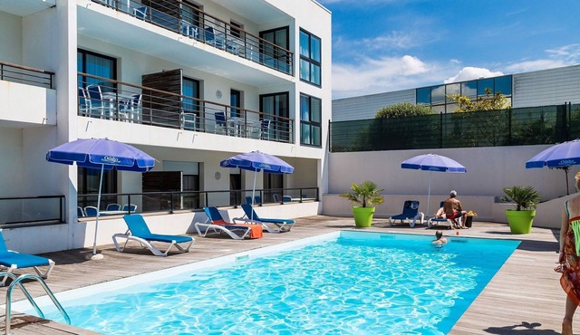 Accès piscine ! Studio cosy et au calme !