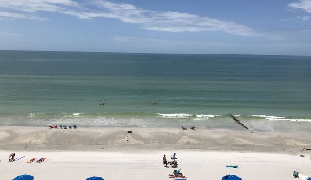 Accepting bookings .Amazing view. No owner booking fee