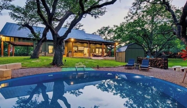 Access to Lake LBJ Heated Pool and Fire Pit
