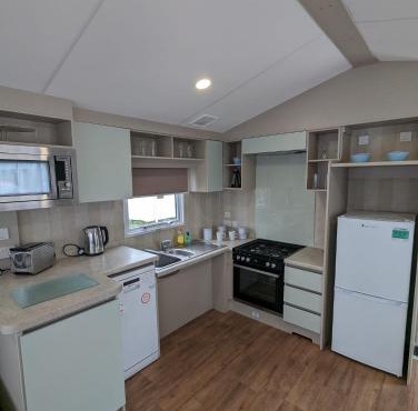 ACCESSIBLE FRIENDLY MODERN Family Caravan Littlesea Haven Weymouth