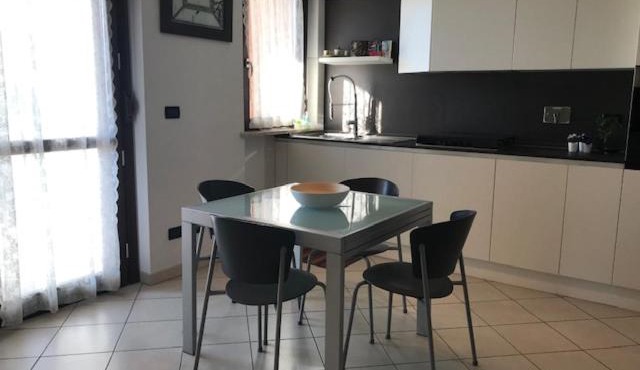 Accogliente e moderno trilocale in Turin