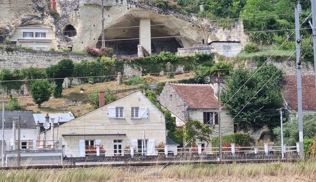 Accommodation for 5 people, with small terrace, pets welcome.