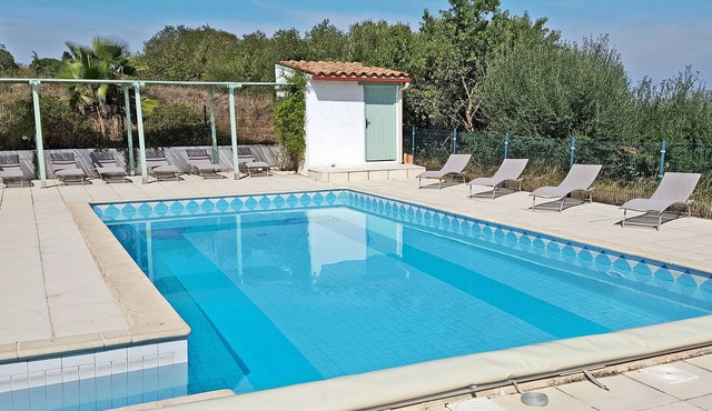 Accommodation with SEA AND MOUNTAIN VIEW, roof terrace, swimming pool and SPA.