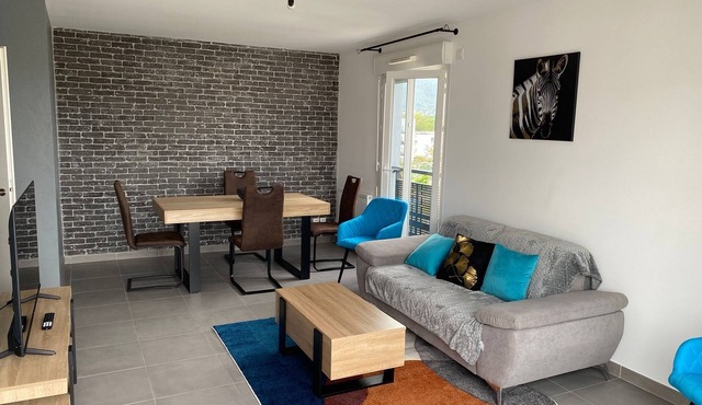 Accommodation near CERN, Switzerland and airport with private parking