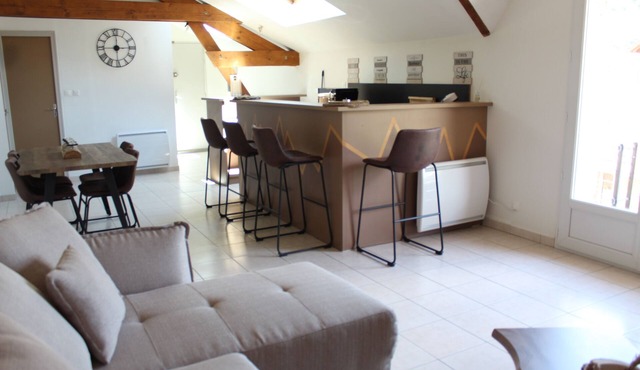 Accommodation for 6 people in FOLEMBRAY 02670
