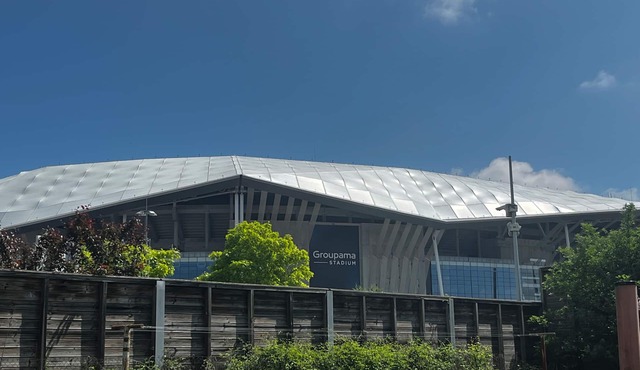 Accommodation near groupama stadium and LDLC arena 69150 Décines Charpieu
