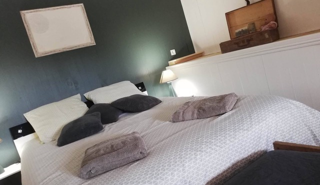 ACCOMMODATION "LE SAINT JACQUES" 1 double room