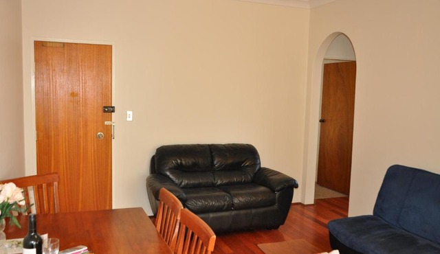 Accommodation Sydney Kogarah 2 Bedroom Apartment with Balcony