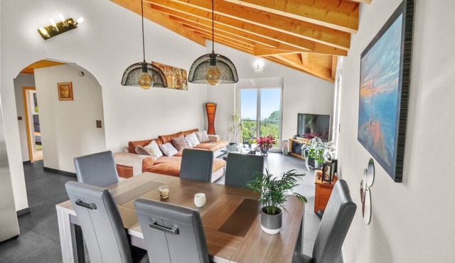 Accommodation with a view of the plain