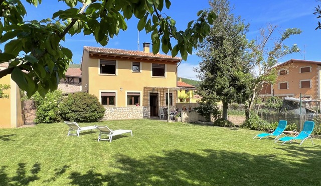 Acebal Rural House, High Tourism CR.107