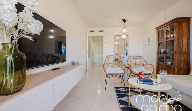 Acogedor Apartamento con Piscina a un Minuto de la Playa