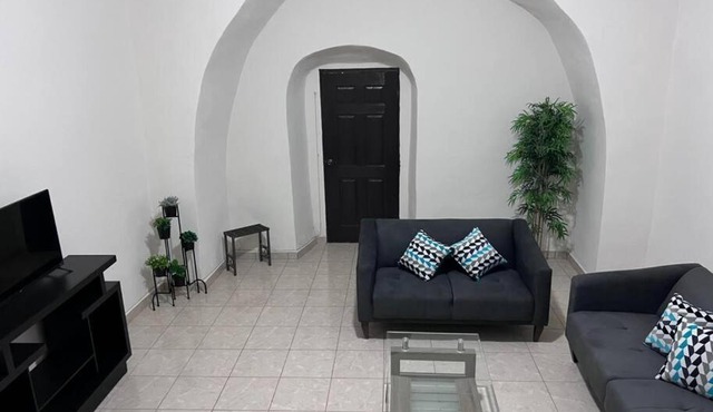 Acogedor apartamento vacacional en plaza central