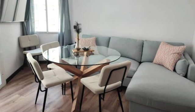 Acogedor Apartamento a Pocos Minutos de los Sitios Emblemáticos de Barcelona
