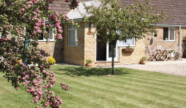 Acorn Cottage - UKC1812