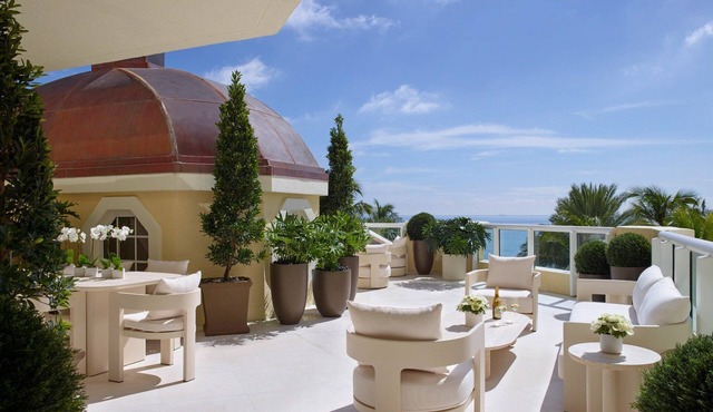 Acqualina Resort & Residences On The Beach