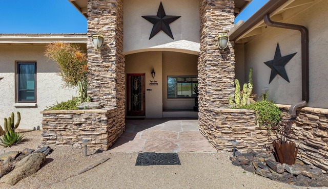 Acre+ lot, country quiet, city close, pool can be heated, BBQ, pond, firepit.
