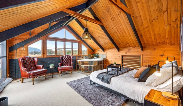 Acreage Home in The Heart of Hunter Valley