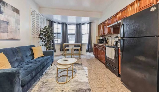 Across from Convention Center | Sleeps 6 | 3F