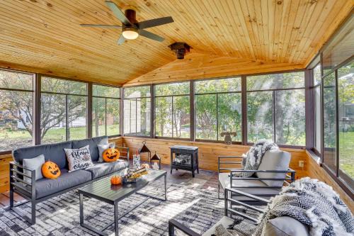 Across from Tetonka Lake 4-Season Getaway!