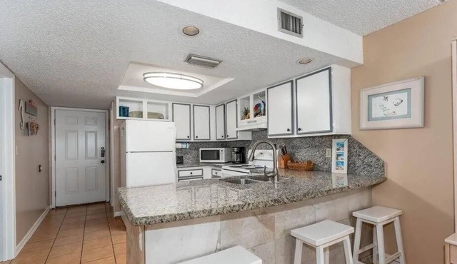 Across the Street from the Beach By Rent On Padre