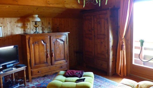 Activities, relaxation and curiosities