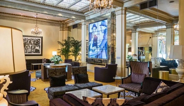 ADA Room w/Roll-in Shower | 2 Queen Beds