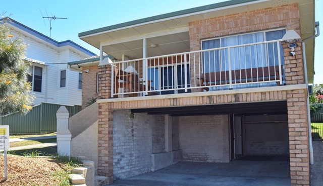 Adaco's '19 On Sturt'