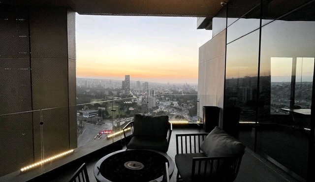 ⋆♠Adamant. Big Tv, Luxury, Studio,balcony,a/c,view