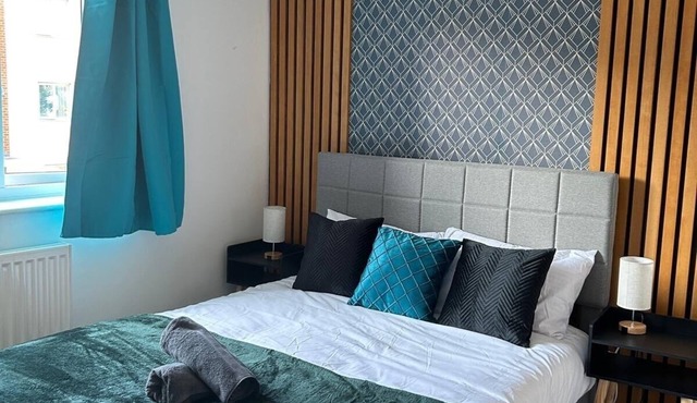 Adams Drive 4 Bedroom Stylish House |Parking