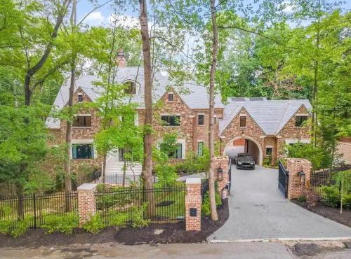 Adams Mansion, 10K Sqft, 7BD/7BA, 15min to Airport