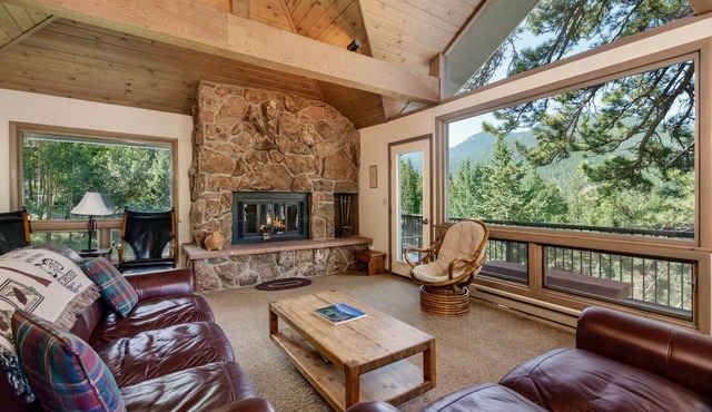 Adams Vacation Home at Windcliff by RedAwning