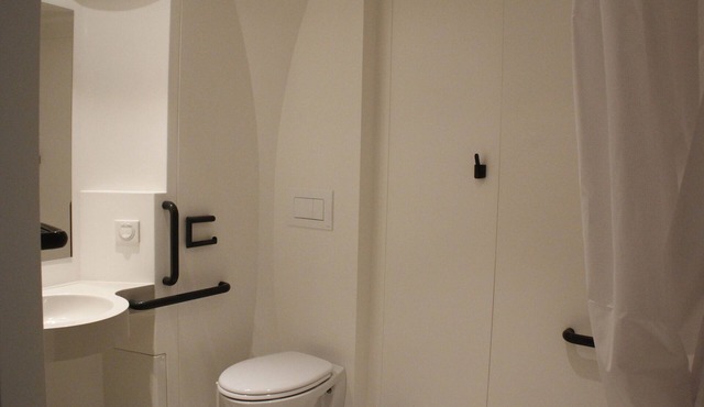 Adapted studios for people with reduced mobility, 23m², 2 twin beds (without TV)