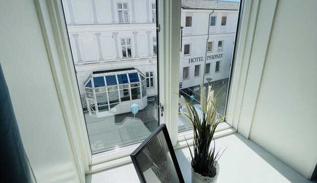 aday - Blue light suite apartment in the center of Hjørring