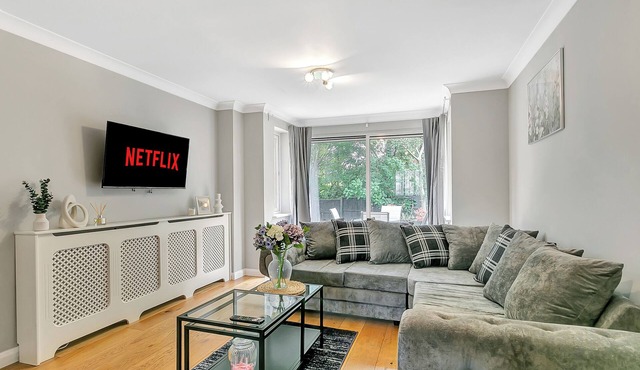 Addlestone Central House