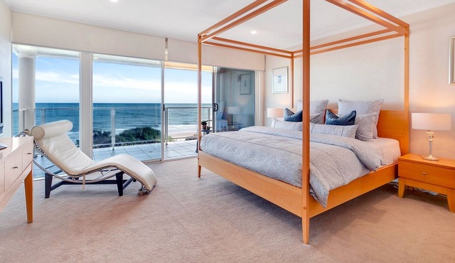 Adelaide Luxury Beach House, Multi-Award, Sea Views & Sunsets