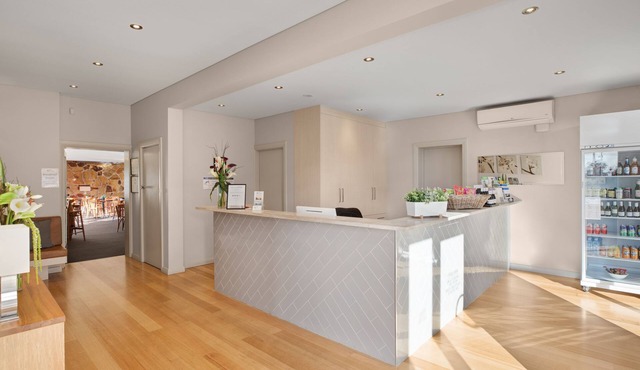 Adelaide Road Motor Lodge