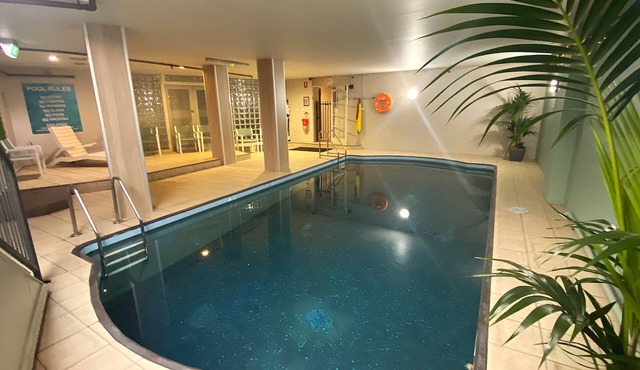 Adelaide Royal Coach