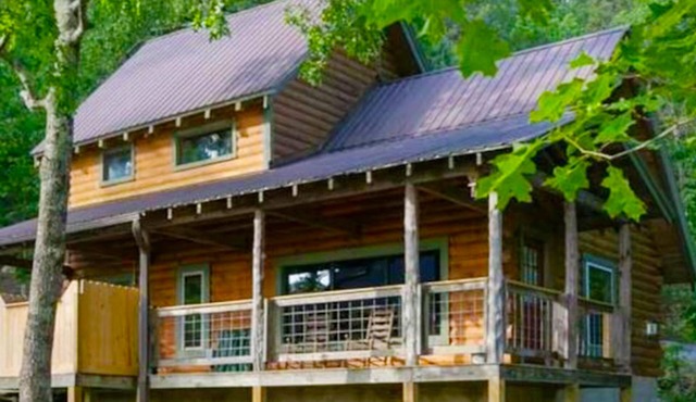 Adelaide's Den 2 Bedroom Cabin by RedAwning