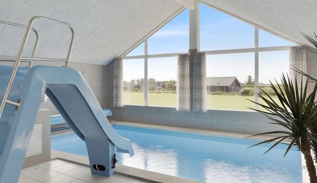 "Adelmine" - 600m from the sea by Interhome