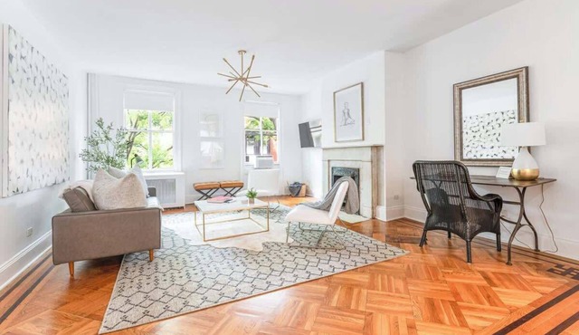 Adelphi II by Rove Travel 3BR Ft Greene w Deck