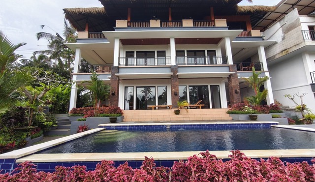 Adhidrawa Ubud