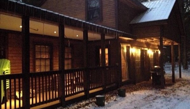 Adirondack Cabin On Beautiful Lake Brantingham, NY