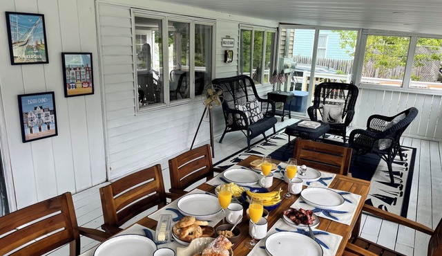 Adirondack family Lakehouse 5 min driving from Ausable chasm.