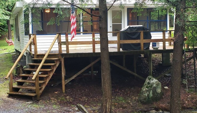 Adirondack hideaway with lake access