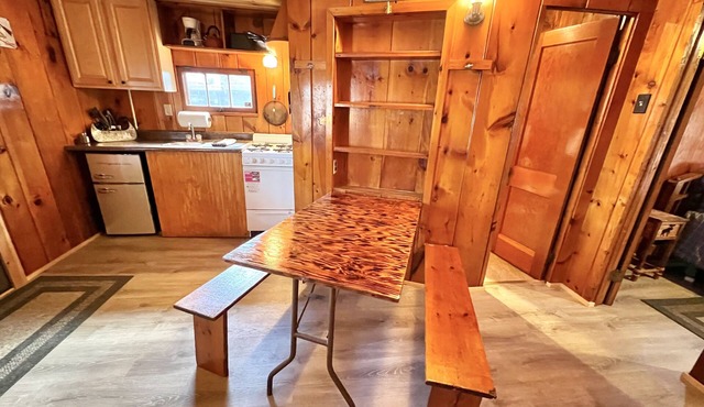 Adirondack Lake Cabins