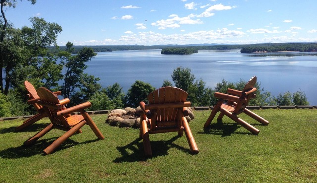 ADIRONDACK LUXURY LAKE ESTATE: POOL & HOT TUB! NEWLY RENOVATED!