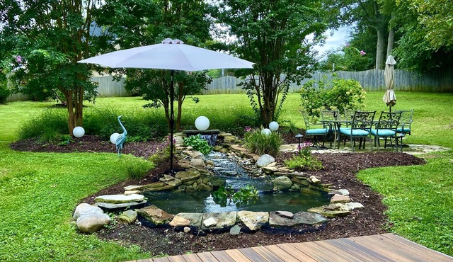 Adjacent to Annapolis~ by beach, 25 acre park next door & TV shows filmed here!