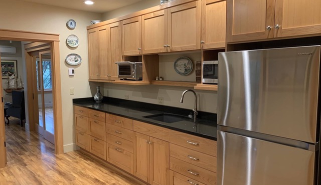 Adjacent to Downtown Ashland and Lithia Park, Lithia Park Suite 1