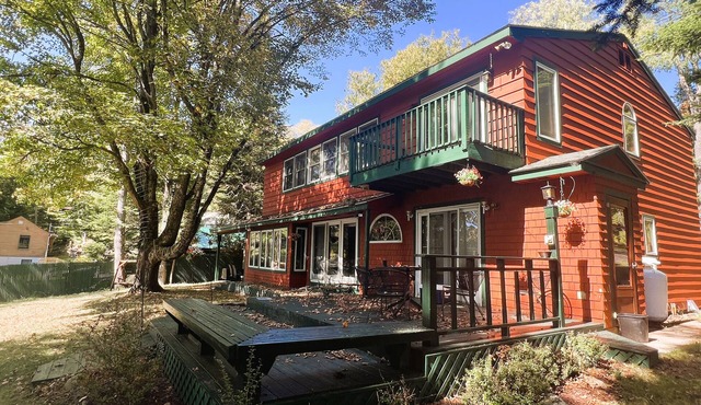 ADK Channel House - Spacious, waterfront home. Huge boathouse with top sun deck