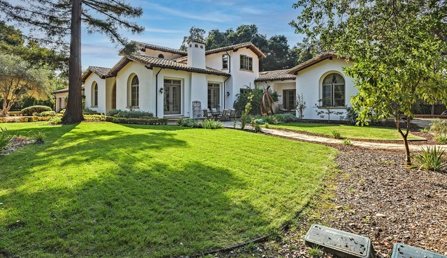 ADL Luxurious and Spacious in West Atherton